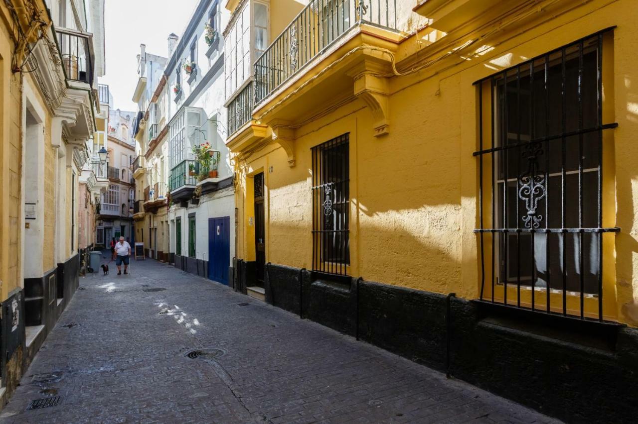 Barakah Queen Cayetana Cadiz Bagian luar foto